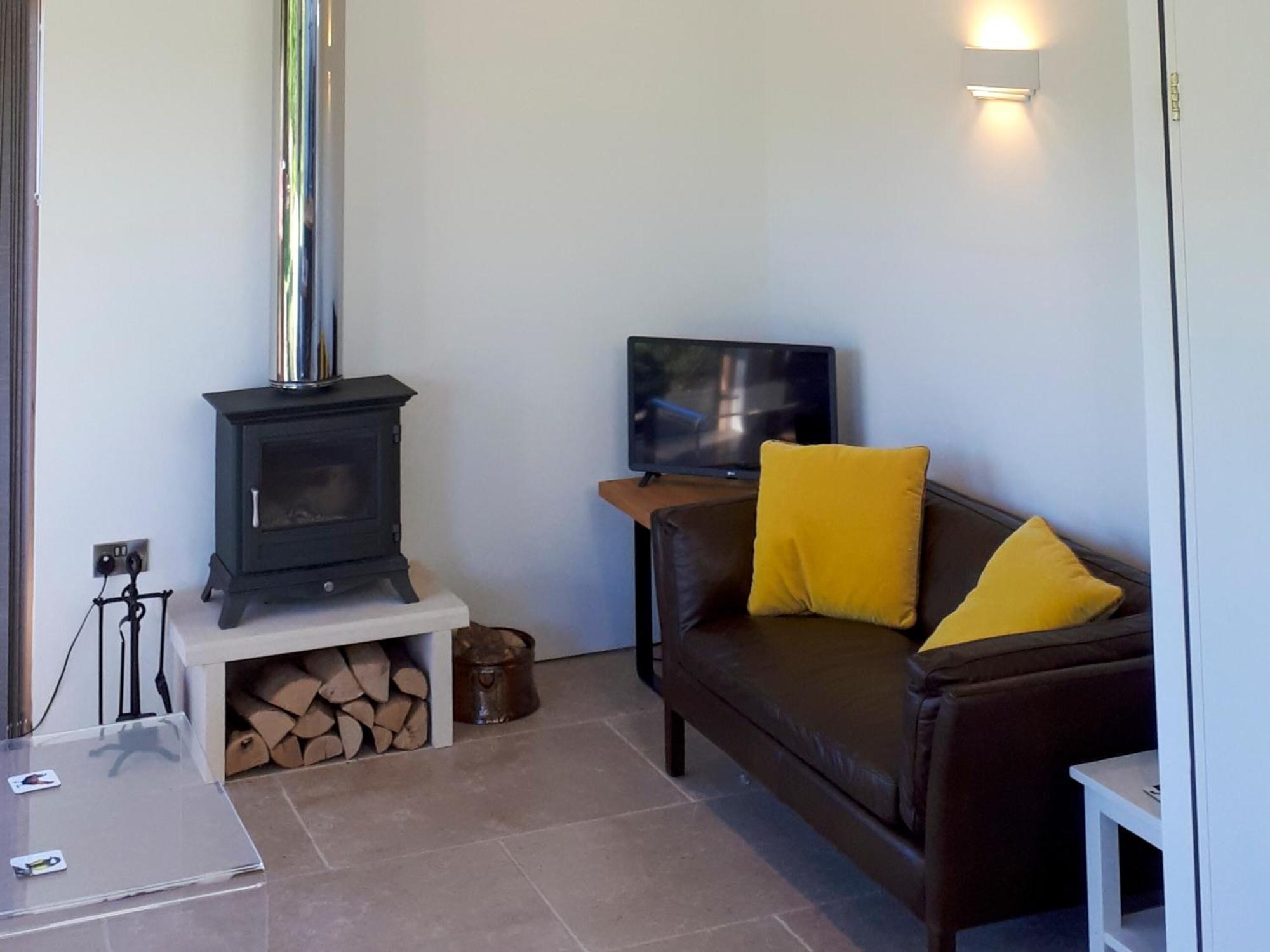 Villa Wrens Nest à Chippenham  Extérieur photo